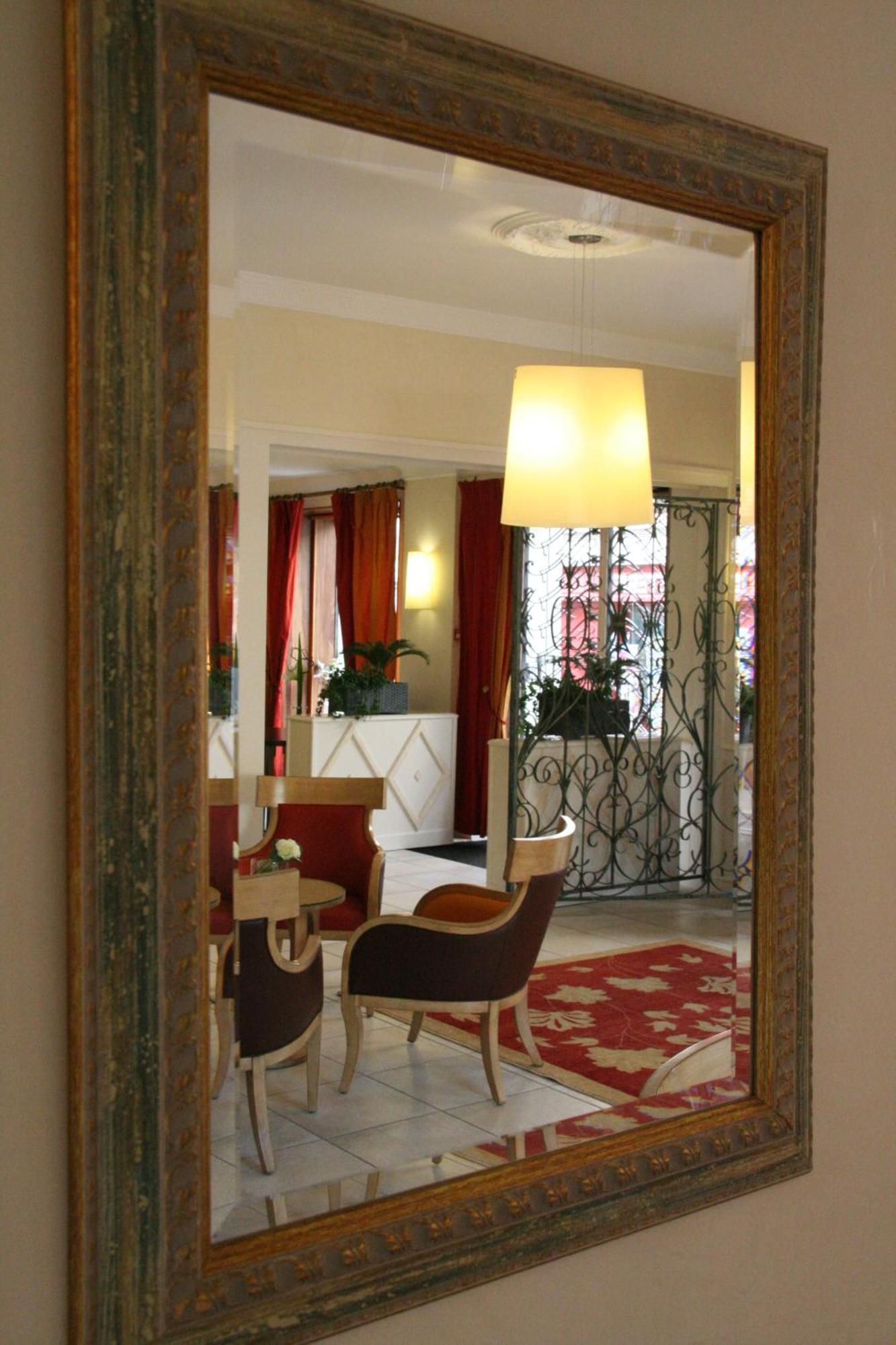 Hotel Restaurant Charbonnel Brantome Luaran gambar