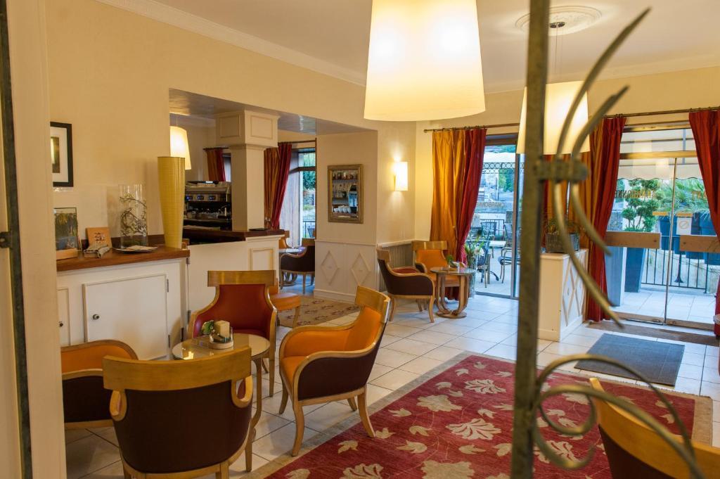 Hotel Restaurant Charbonnel Brantome Luaran gambar